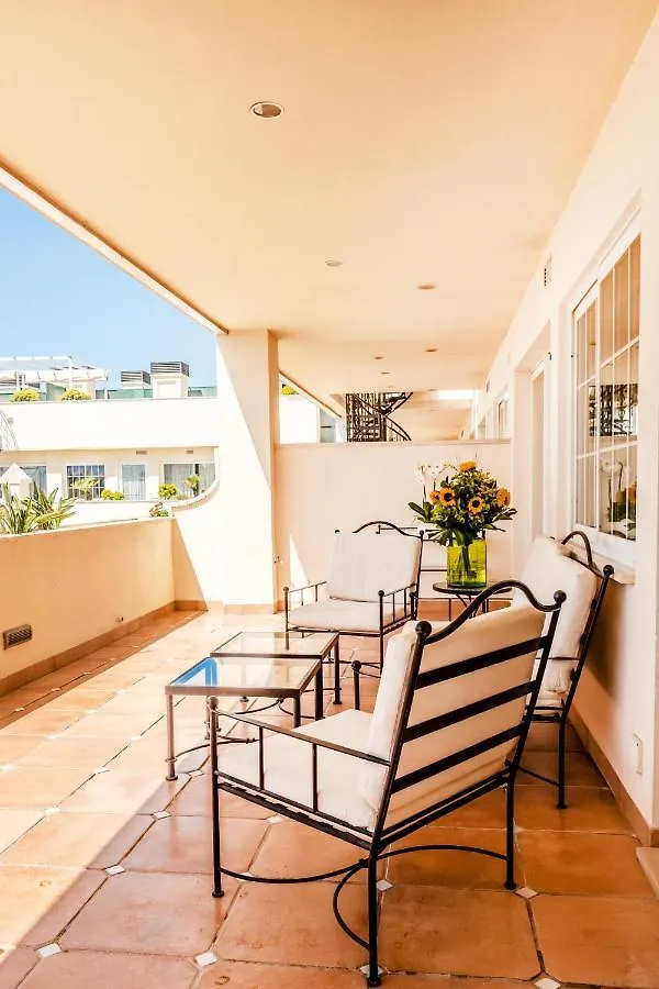 Lägenhet Guadalpin Suites Marbella