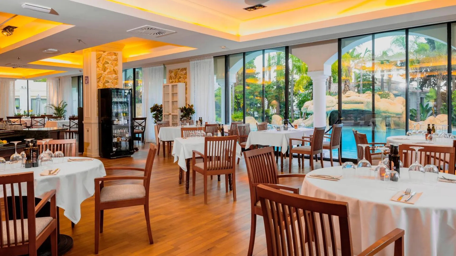 Guadalpin Suites Marbella Lägenhet
