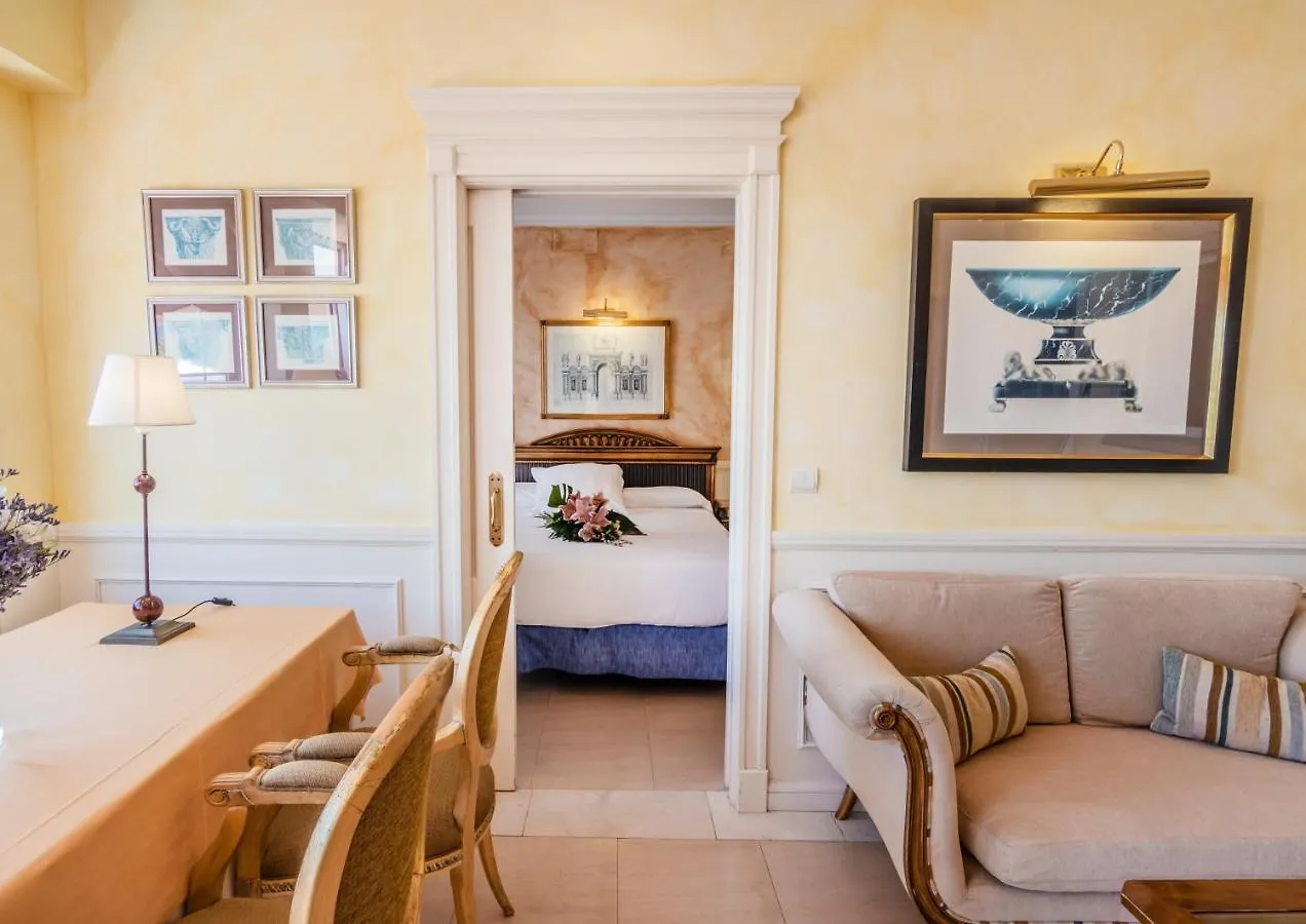 Guadalpin Suites Marbella Apartment